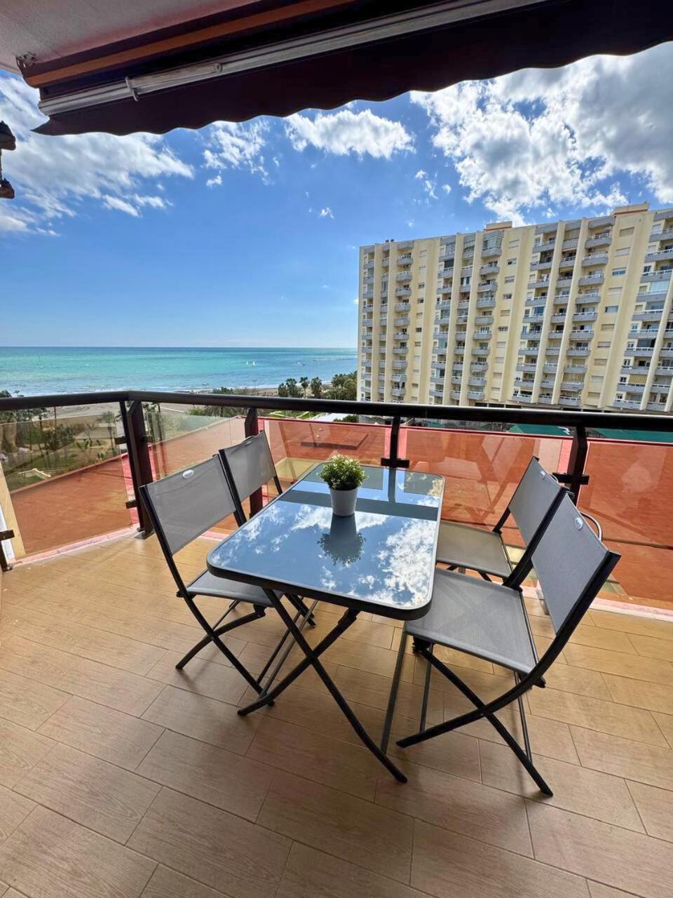 Apartment Espectacular Piso Sobre La Playa *